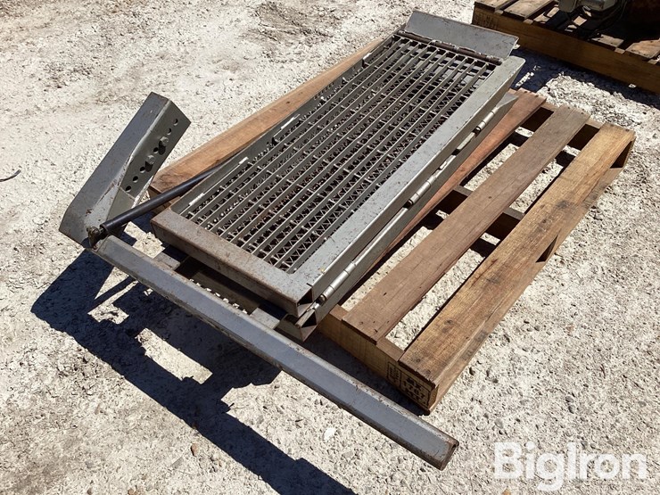 wheelchair-lift-image-9