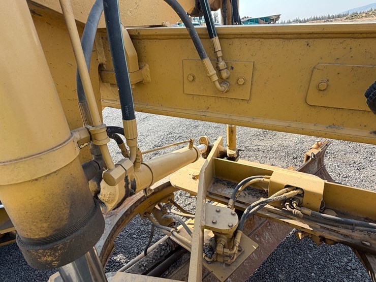 2000-new-holland-rg80-image-24