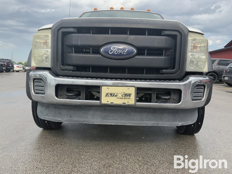 2015-ford-f550-xl-image-9