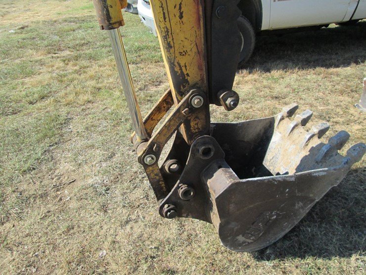 new-holland-e55bx-image-27