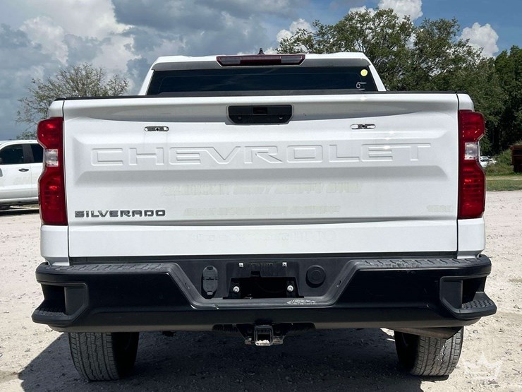 2022-chevrolet-silverado-1500-image-26