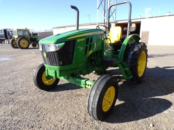 john-deere-5045e-image-13