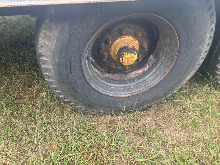#2340-•-24'-tandem-axle-flatbed-trailer-image-48