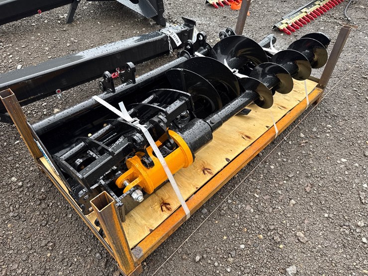 #6075-•-mini-excavator-attachment-package-image-1