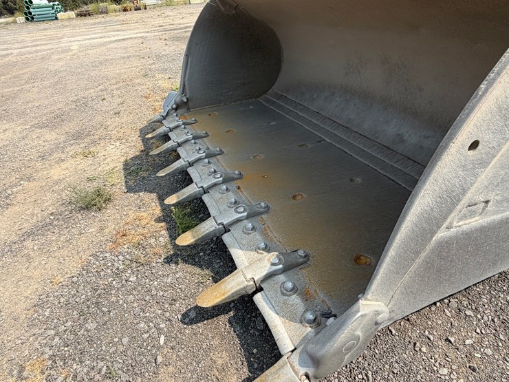 2018-caterpillar-980m-image-17