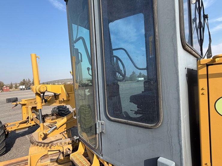 2000-new-holland-rg80-image-48