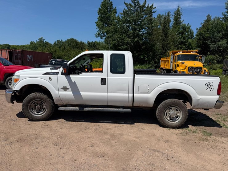 2015-ford-f250-image-2