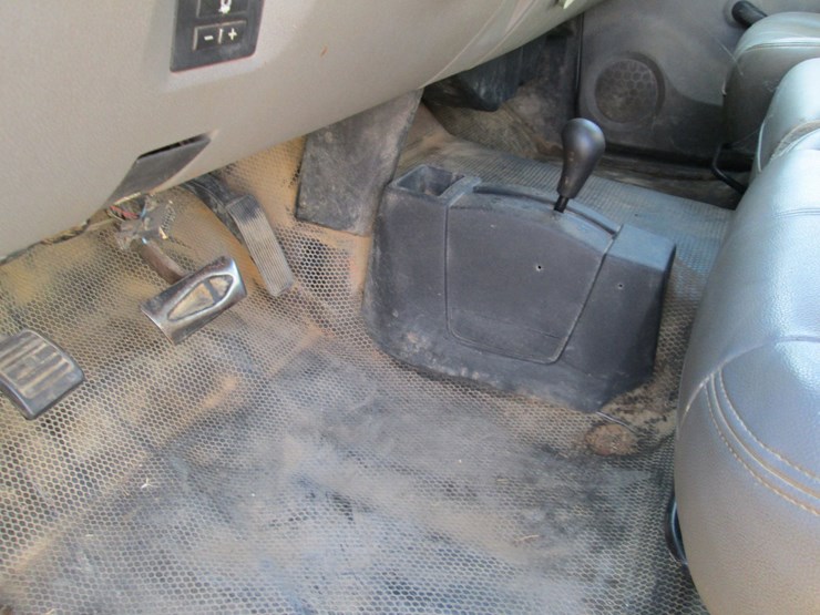 2009-gmc-2500hd-image-29