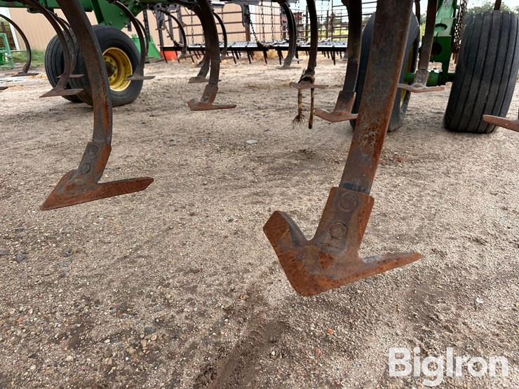 john-deere-2200-image-12