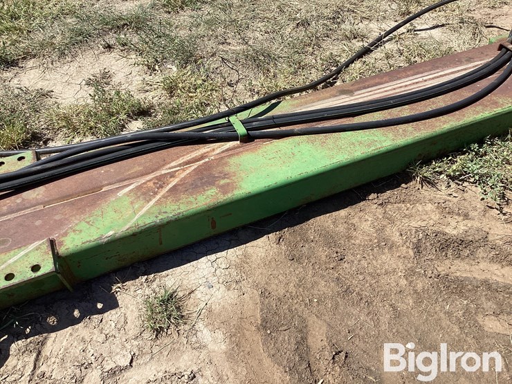 john-deere-12-image-19