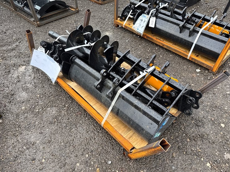 #6054-•-mini-excavator-attachment-package-image-4