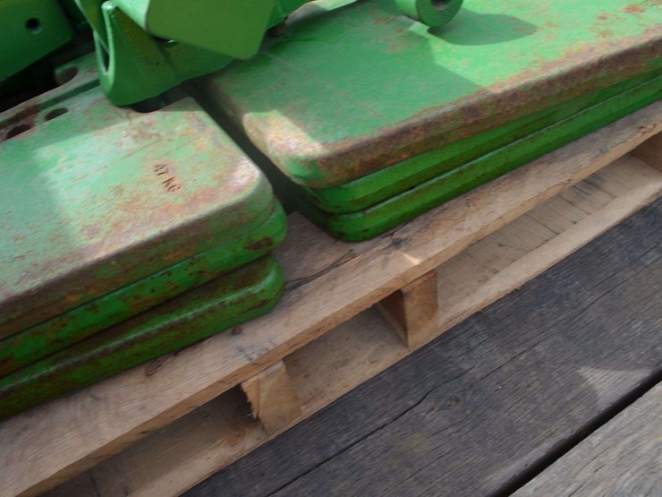 (12)-suitcase-weights-and-bracket-image-4