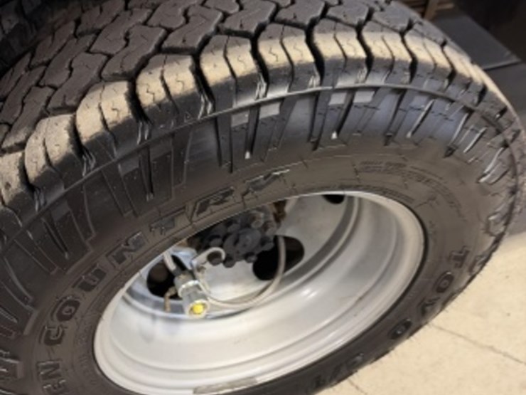 2016-chevrolet-silverado-3500hd-image-9