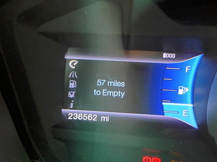2013-ford-explorer-image-51