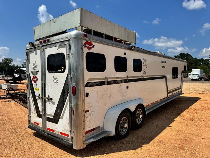 #8736-•-1996-hart-living-quarters-3-horse-trailer-image-5