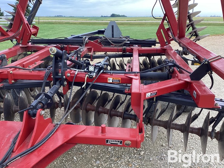 2008-case-ih-340-image-10