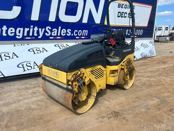 2013-bomag-bw120ad-4-image-1
