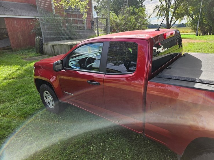 2016-chevrolet-colorado-image-36