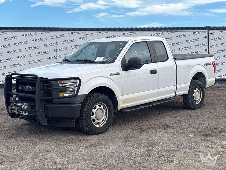 2017-ford-f150-image-1