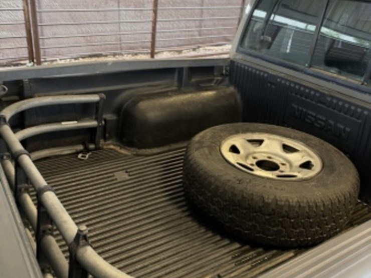 2004-nissan-frontier-image-14