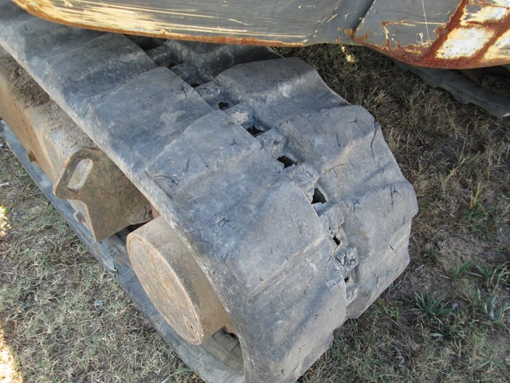 new-holland-e55bx-image-5