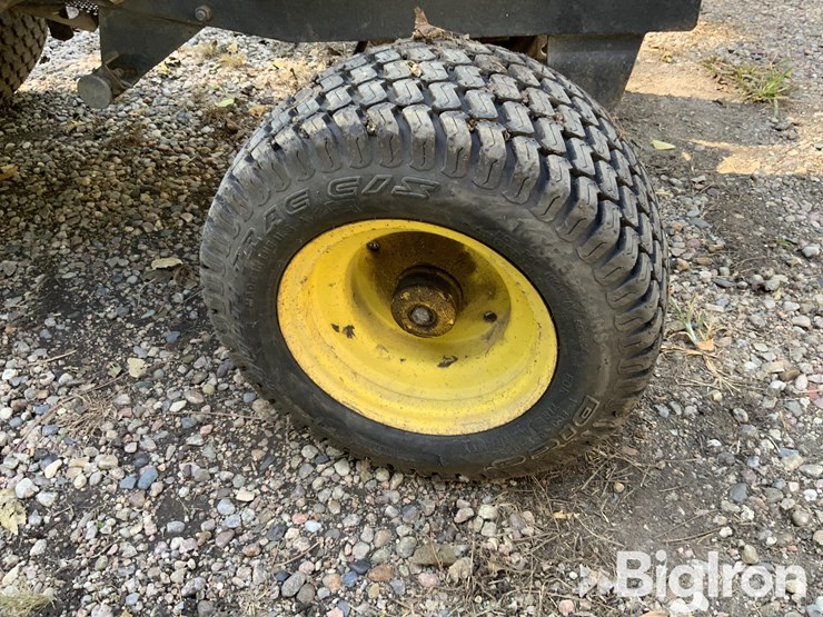 john-deere-317-image-18