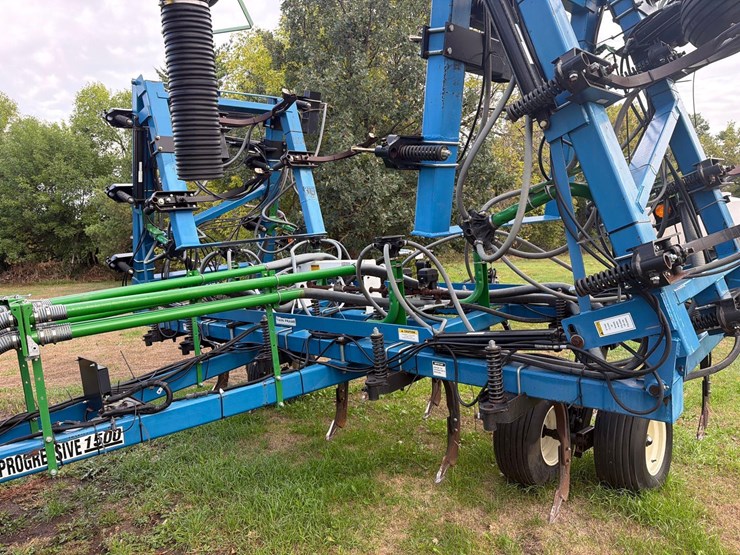 john-deere-1900-image-18