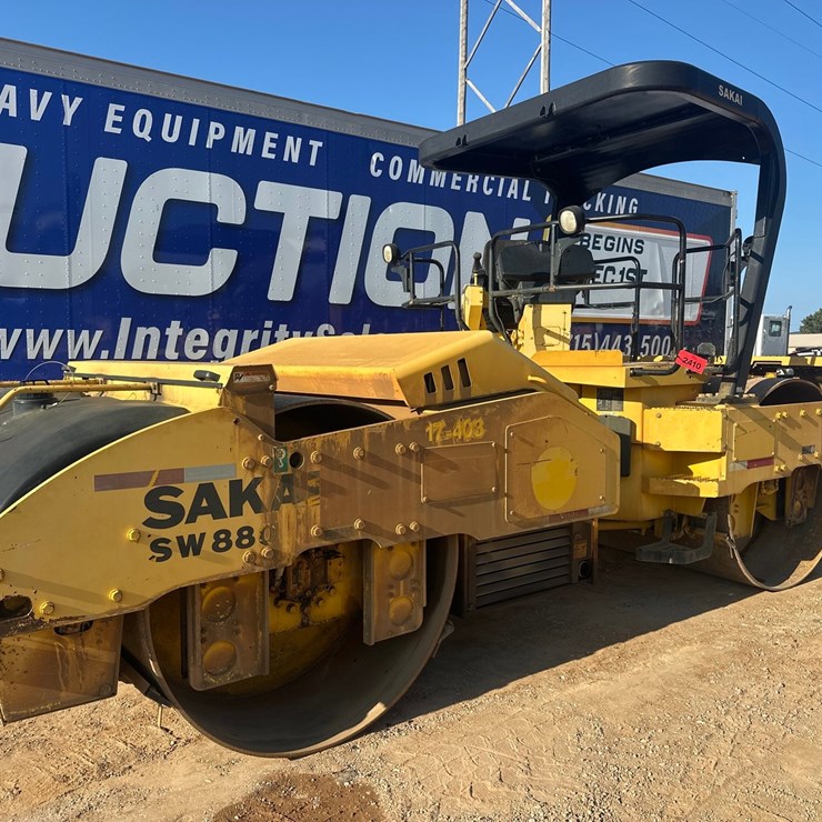 #2410 • 2015 Sakia SW880 Double Drum Smooth Roller Compactor