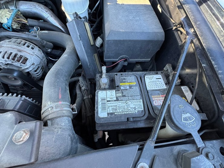 2008-chevrolet-3500hd-image-51