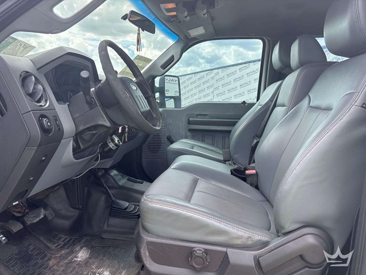 2016-ford-f250-image-13