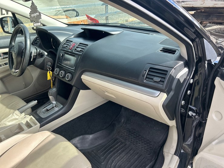 2013-subaru-crosstrek-image-42