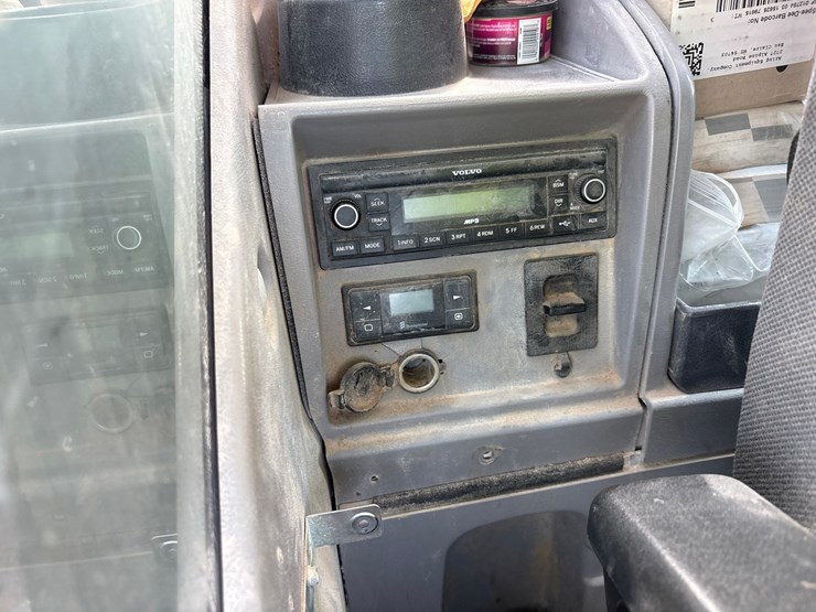 2019-volvo-ec480el-image-41