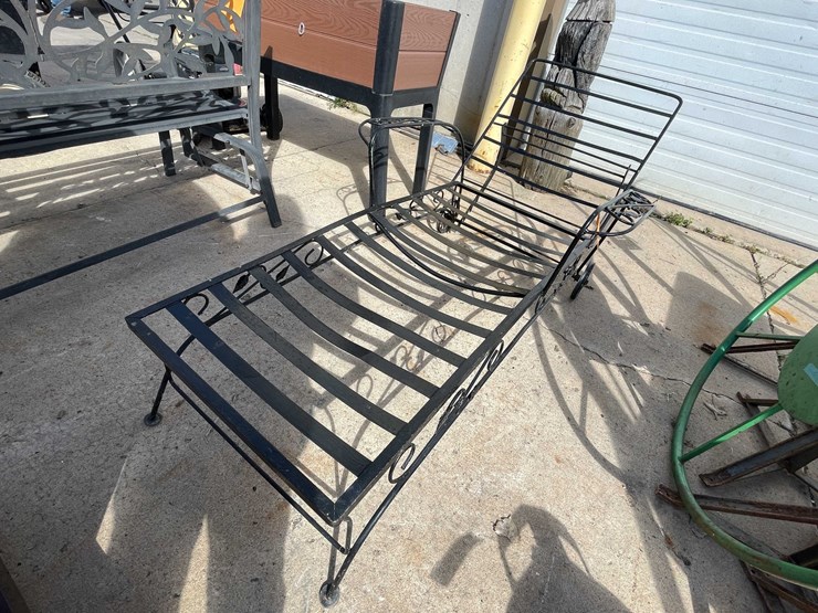 #4086-•-chaise-lounge-chair-(03)-image-1