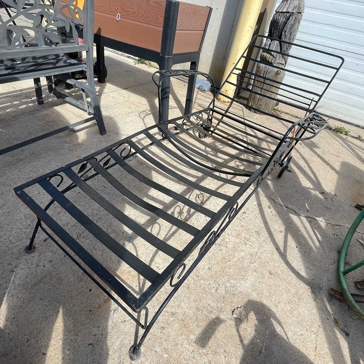 #4086 • Chaise Lounge Chair (03)
