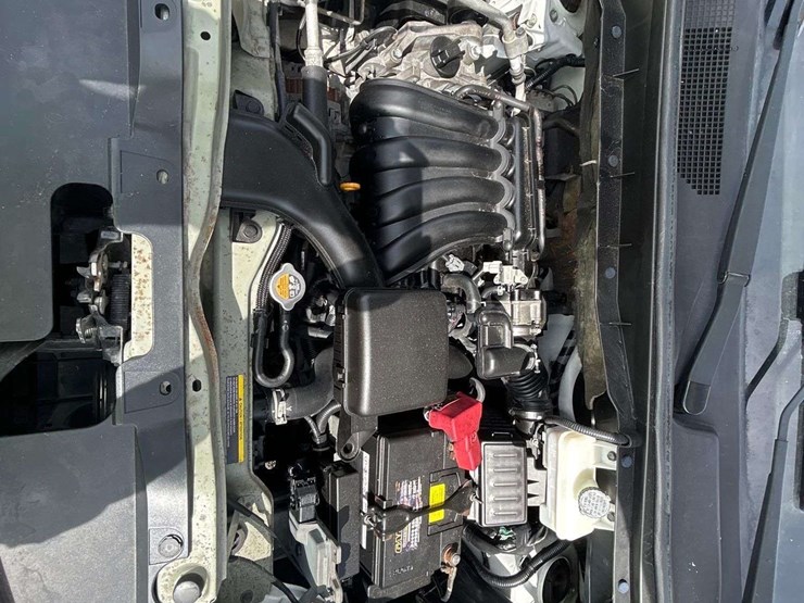 2014-nissan-nv200-image-7