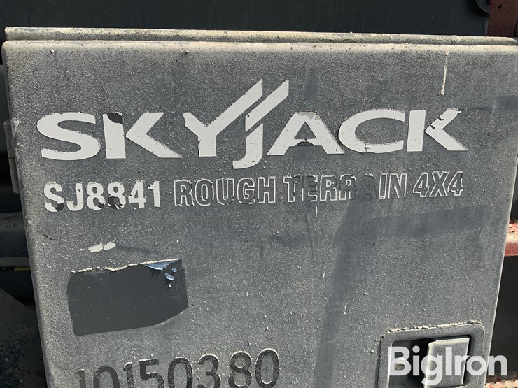 2014-skyjack-sj8841rt-image-20