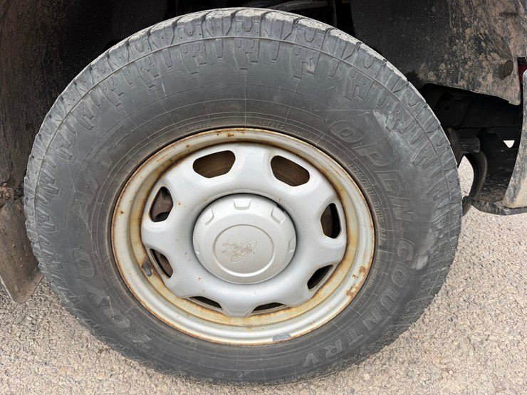 2013-ford-f150-image-47