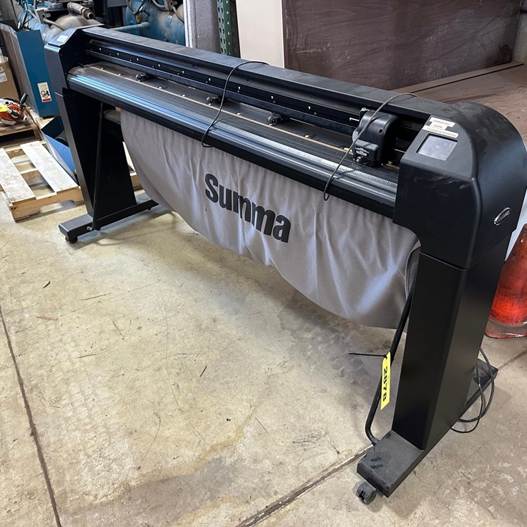 #2878 • Summa S160 T-Series Vinyl Cutter