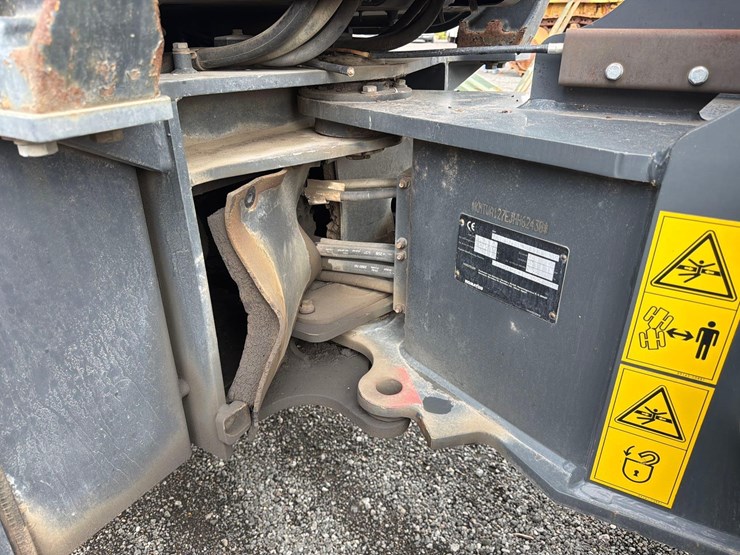 2018-komatsu-wa80m-7-image-8