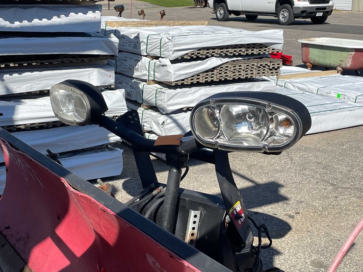 #4055-•-boss-7'-6"-snowplow-(08)-image-8