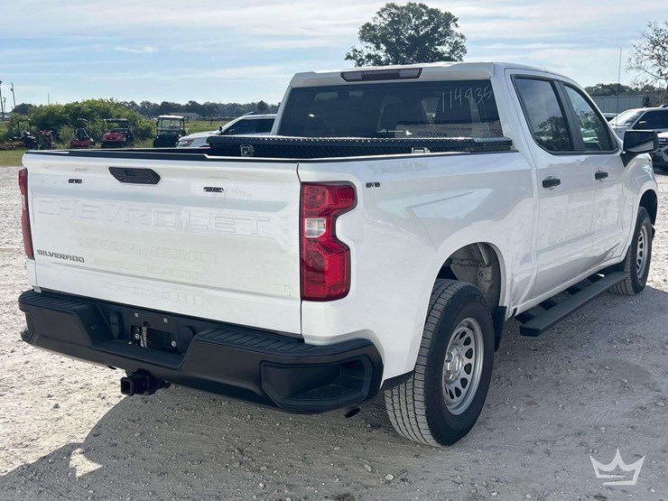 2022-chevrolet-silverado-1500-image-4