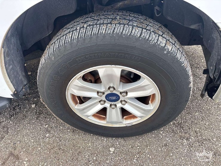 2015-ford-f150-image-24