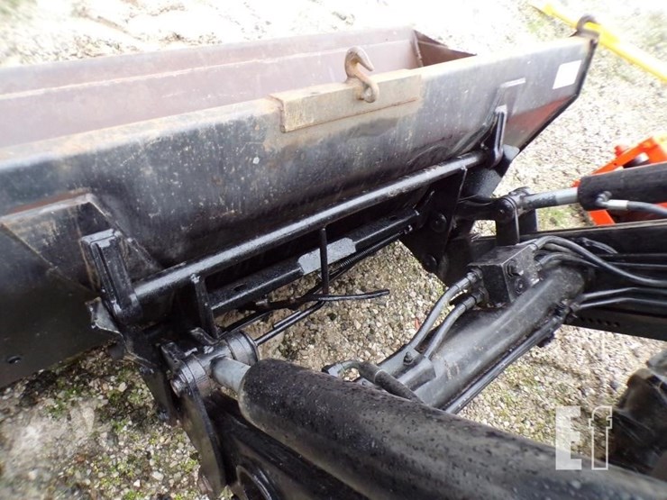 2008-case-ih-jx95-image-3