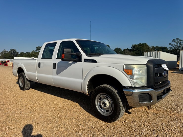 2014-ford-f250-xl-image-8