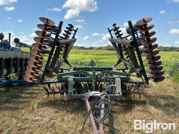 john-deere-630-image-2