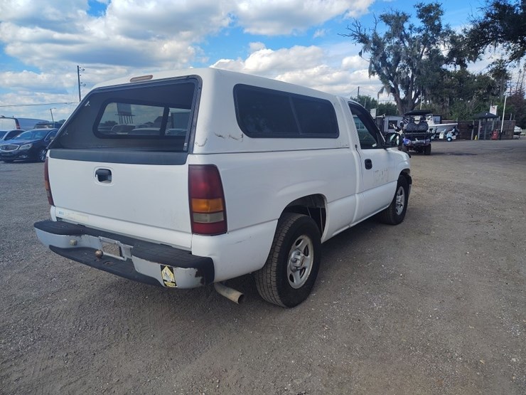2000-chevrolet-silverado-1500-image-4