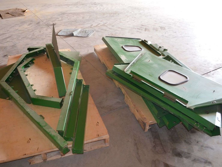 2012-john-deere-s550-image-102