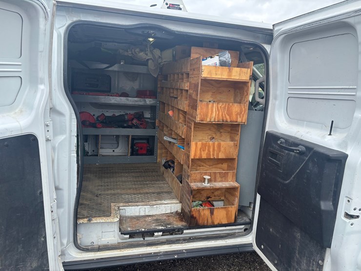 2018-ford-transit-image-58