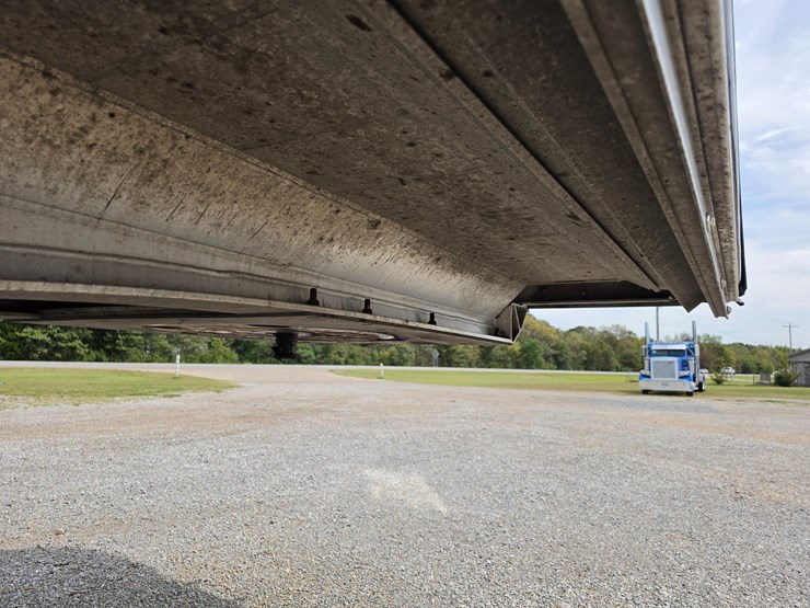 2022-fontaine-flat-bed-trailer-image-61