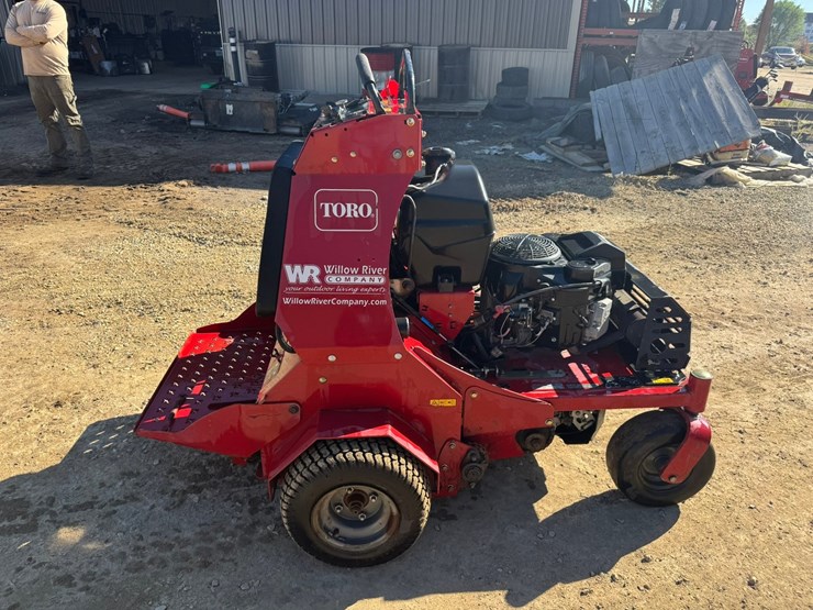 #1919-•-toro-39519-stand-on-aerator-image-6